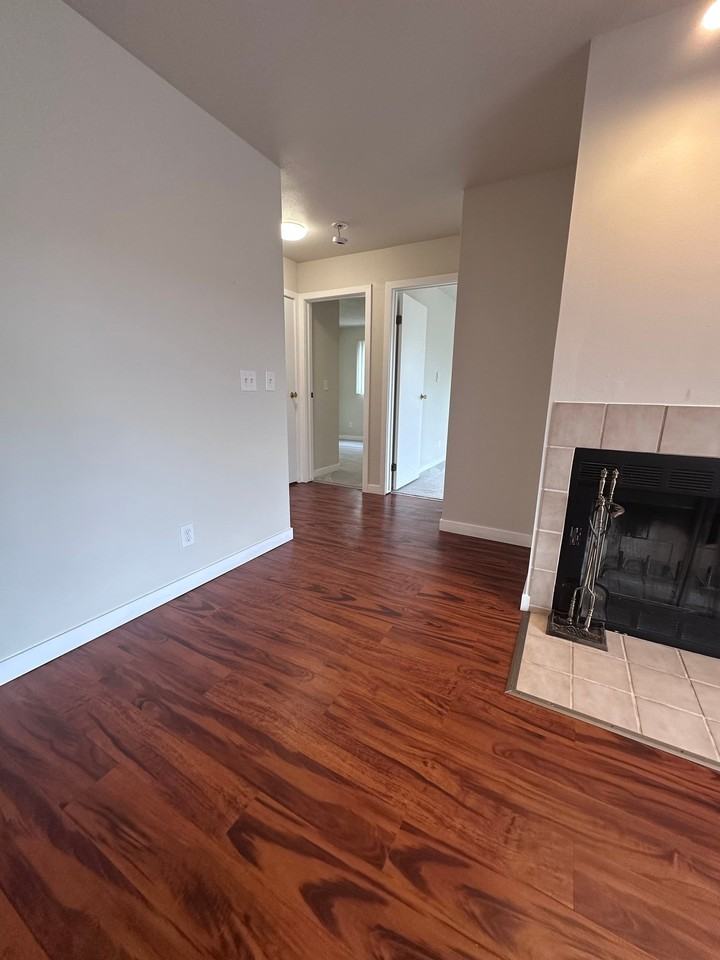 3001 Sw Avalon Way #203 - Photo 7 of 14