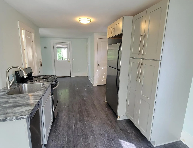 59 Washington St #2 - Photo 4 of 13