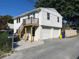 featured image of 216 Redwood St #2