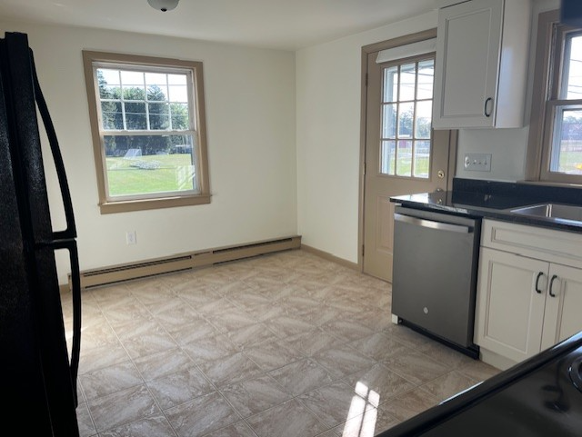 216 Redwood St #2 - Photo 5 of 11