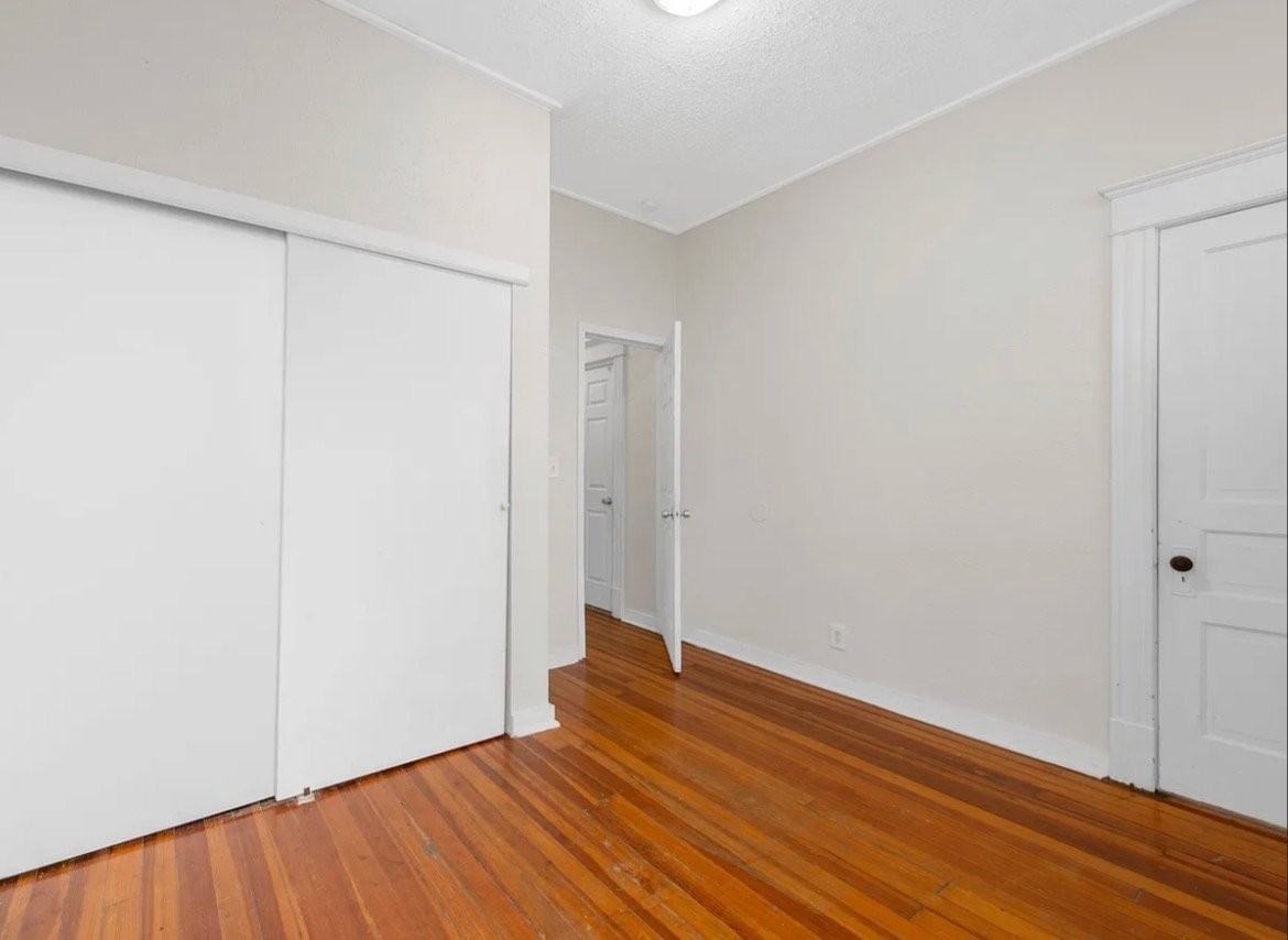 3246 Nebraska Ave #3248-1F - Photo 6 of 8