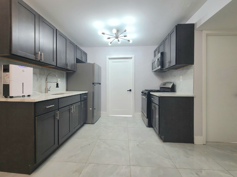 1903 Country Ln #2 - Photo 3 of 11