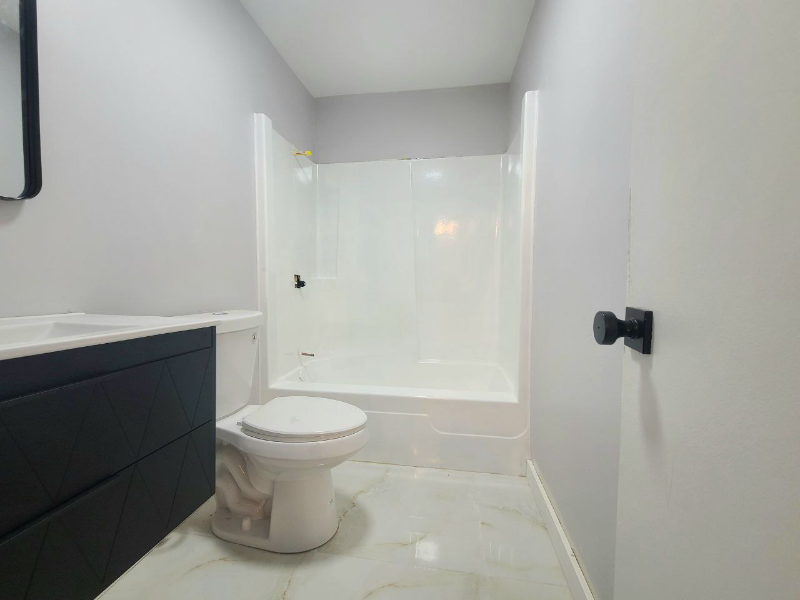 1903 Country Ln #2 - Photo 6 of 11