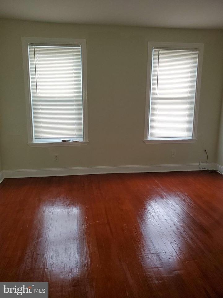 7237 Grays Ave - Photo 4 of 8