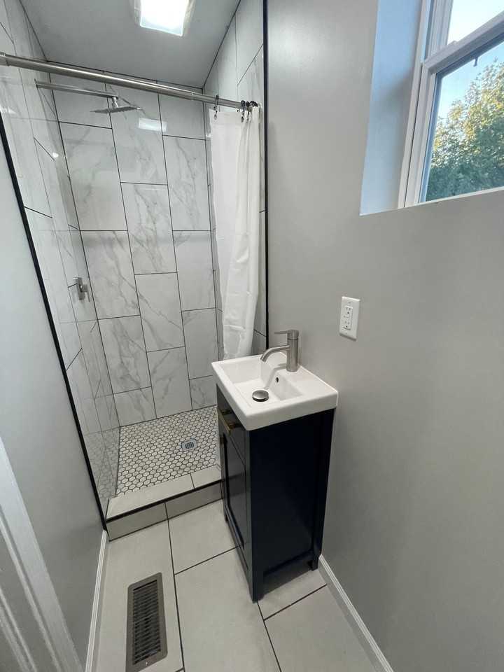 4522 E Washington St #2ndFL - Photo 4 of 14