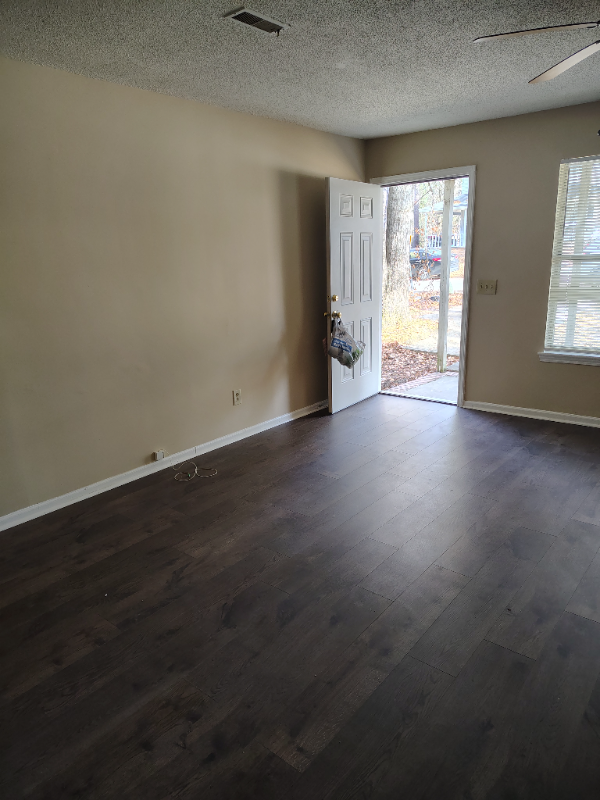 112 Leila Ln #A - Photo 4 of 16