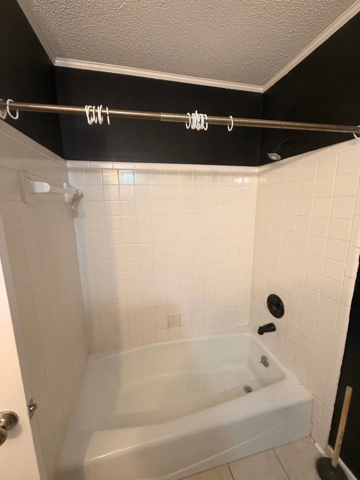 240 River Forest Dr - Photo 5 of 13