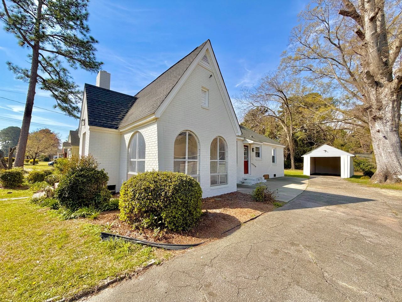 1304 Rhem St - Photo 2 of 20