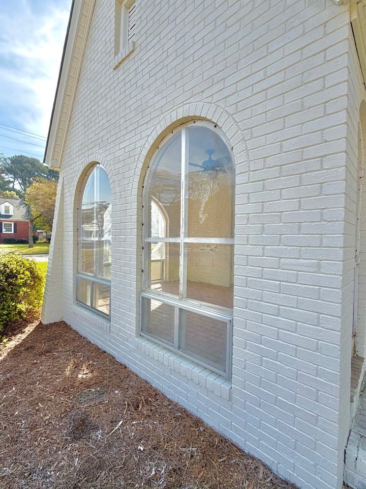 1304 Rhem St - Photo 4 of 20