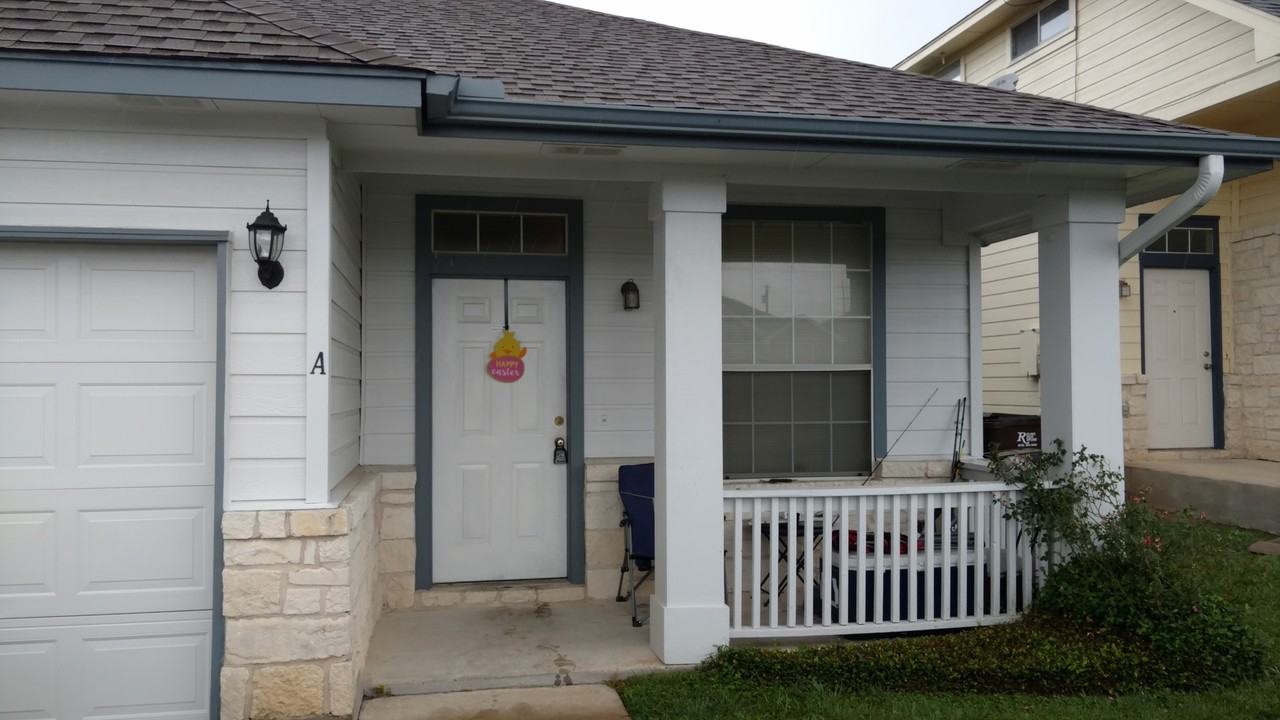 2842 Southampton Way #A - Photo 2 of 14
