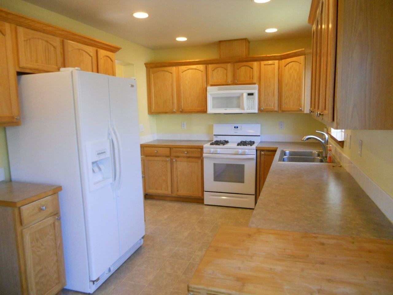 20514 66th Dr Ne - Photo 6 of 17
