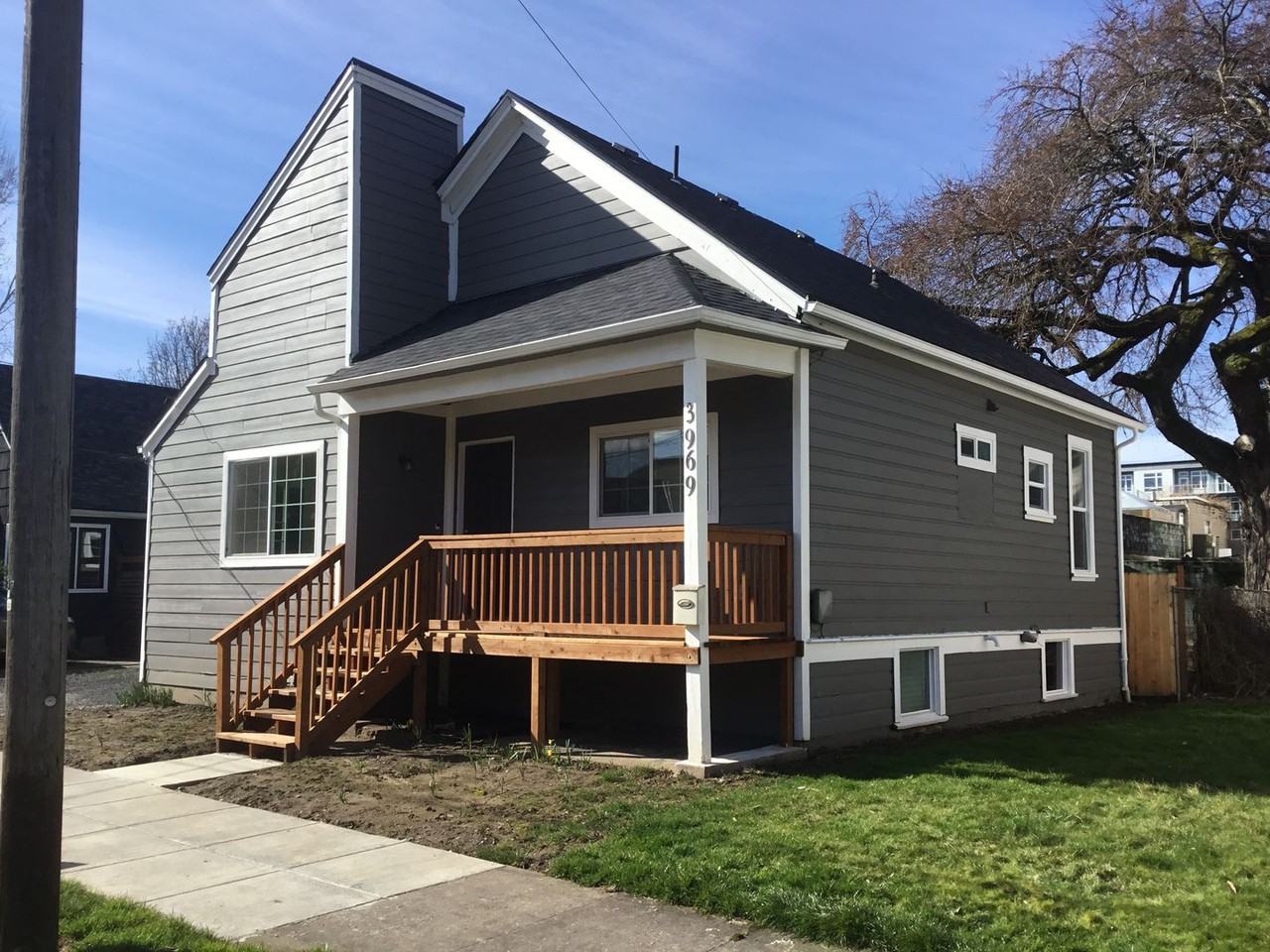 3969 Ne Cleveland Ave - Photo 2 of 19