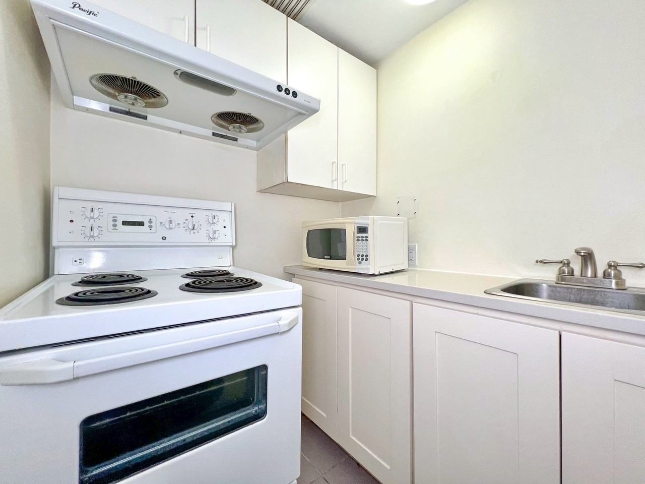 2789 West 24th Avenue - Photo 6 of 7