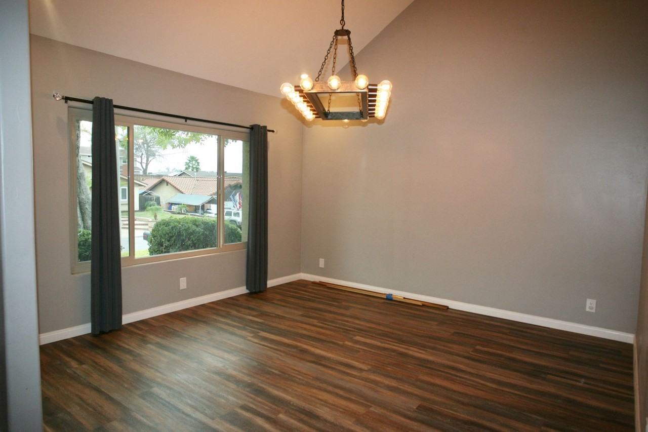13650 Cunning Ln - Photo 2 of 12