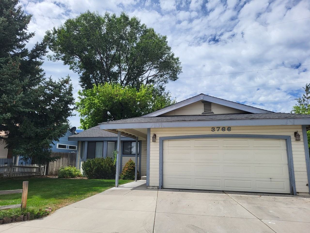 3766 Emerson Dr