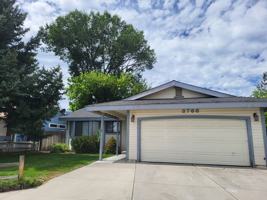 featured image of 3766 Emerson Dr