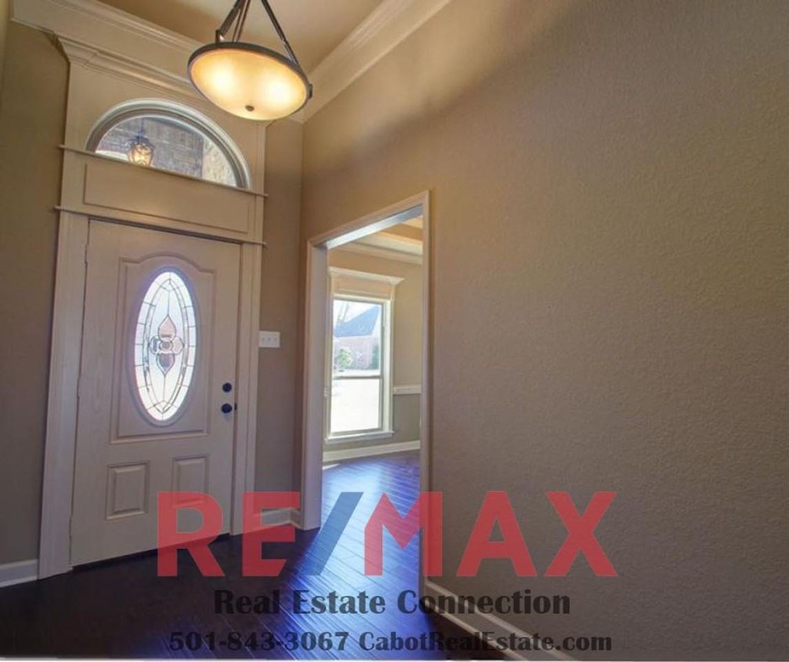 18 Shadow Creek Dr - Photo 2 of 26