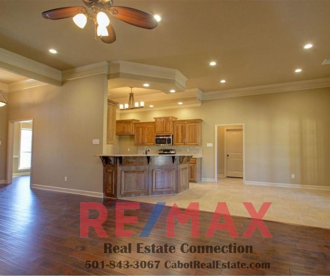 18 Shadow Creek Dr - Photo 5 of 26