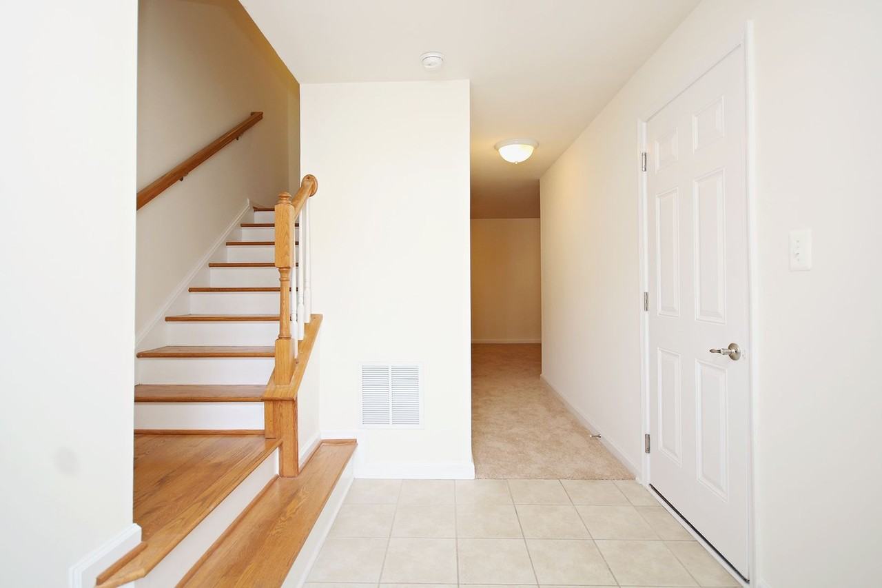 1991 Asheville Dr - Photo 2 of 20