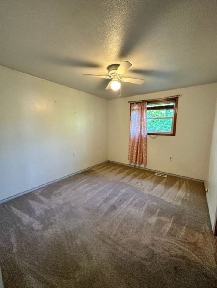 16024 114th Ave Se - Photo 6 of 8