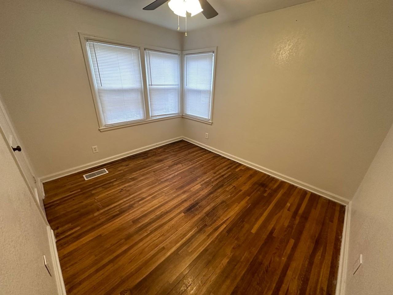 1153 N Pershing St - Photo 4 of 6