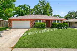 2444 Somerset Dr - Photo 1 of 1