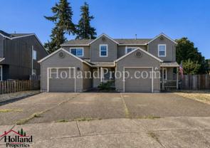 146 Ne Skylar St - Photo 1 of 1