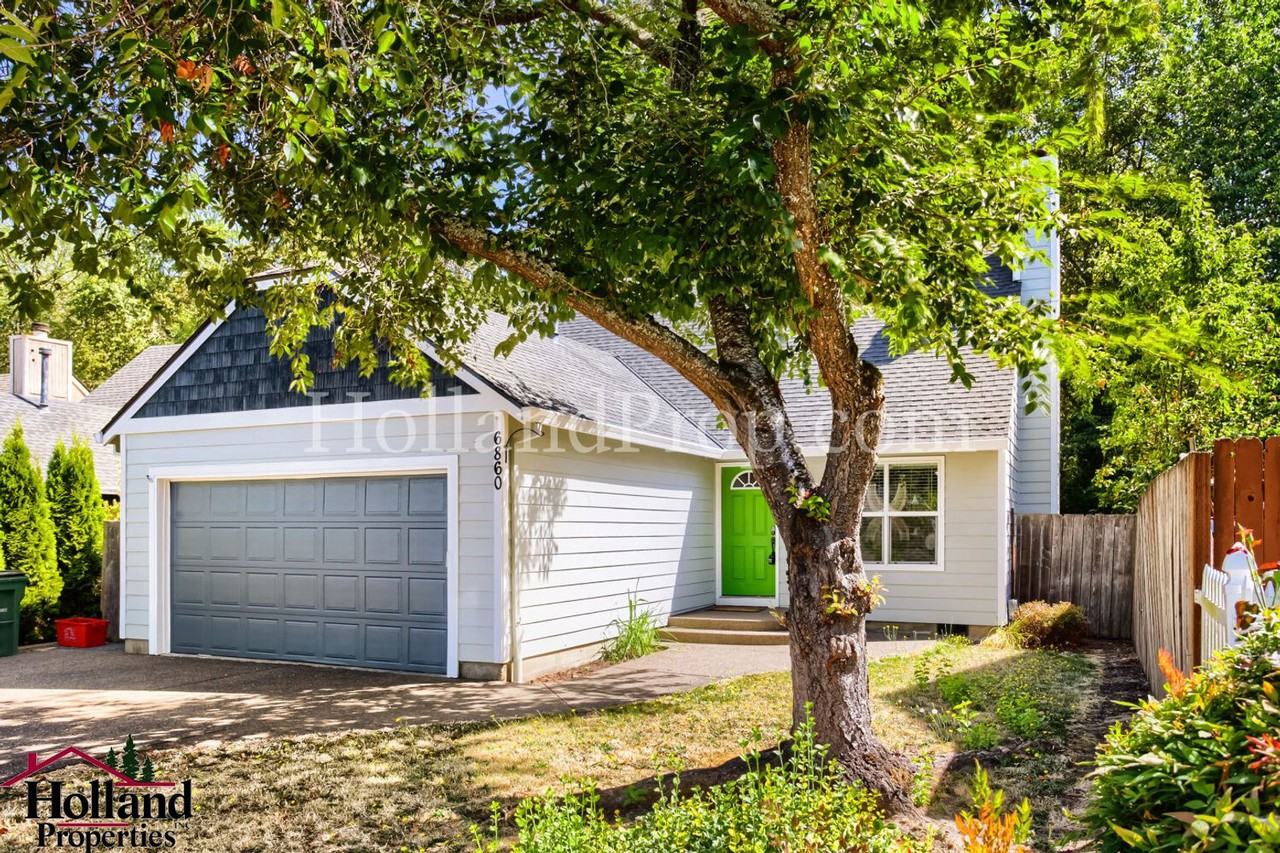 6860 Sw 188th Ave - Photo 2 of 31