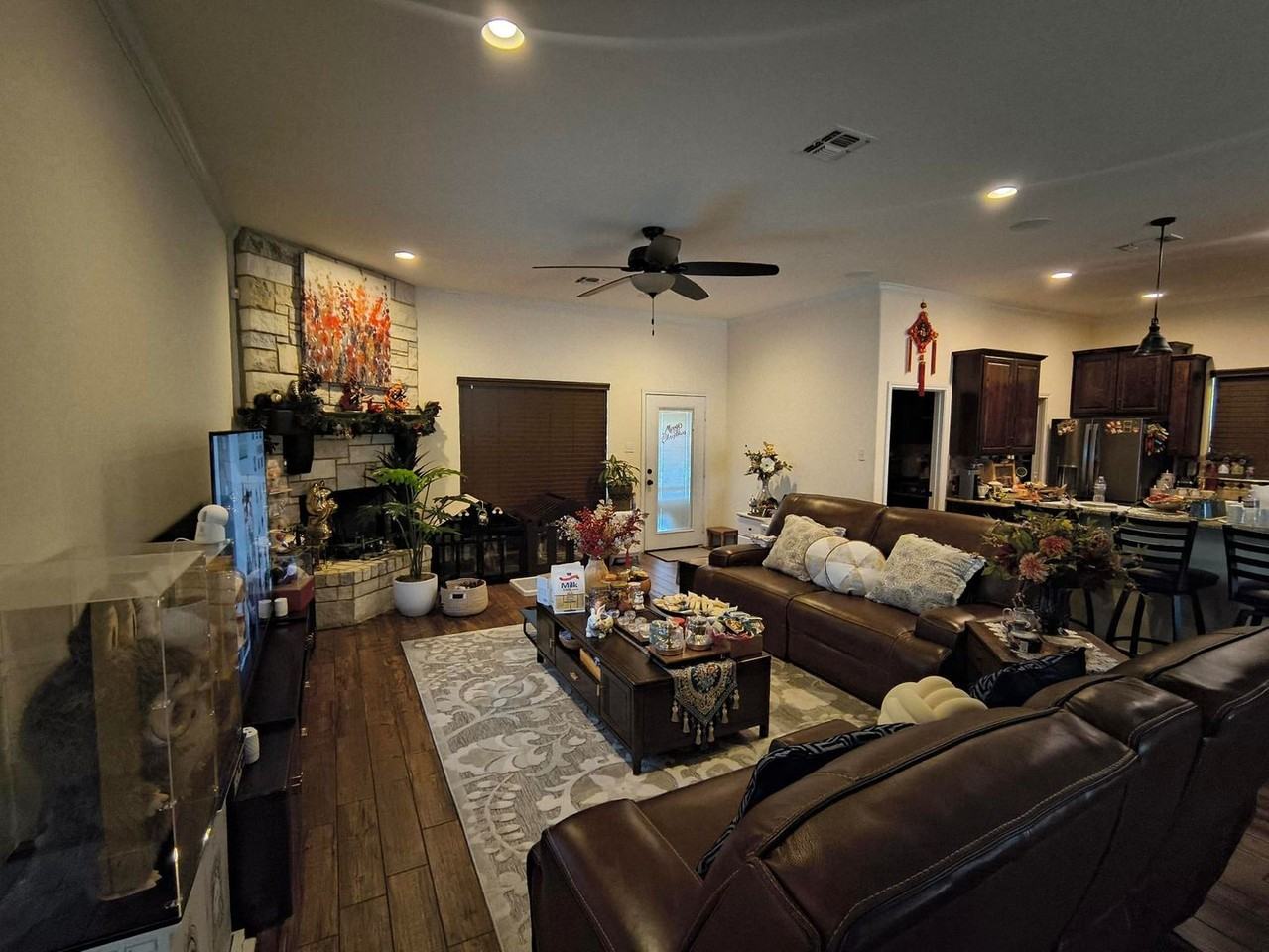 2321 Cheyenne Trl - Photo 2 of 12