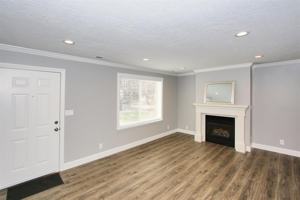 featured image of 1979 E Parkridge Dr