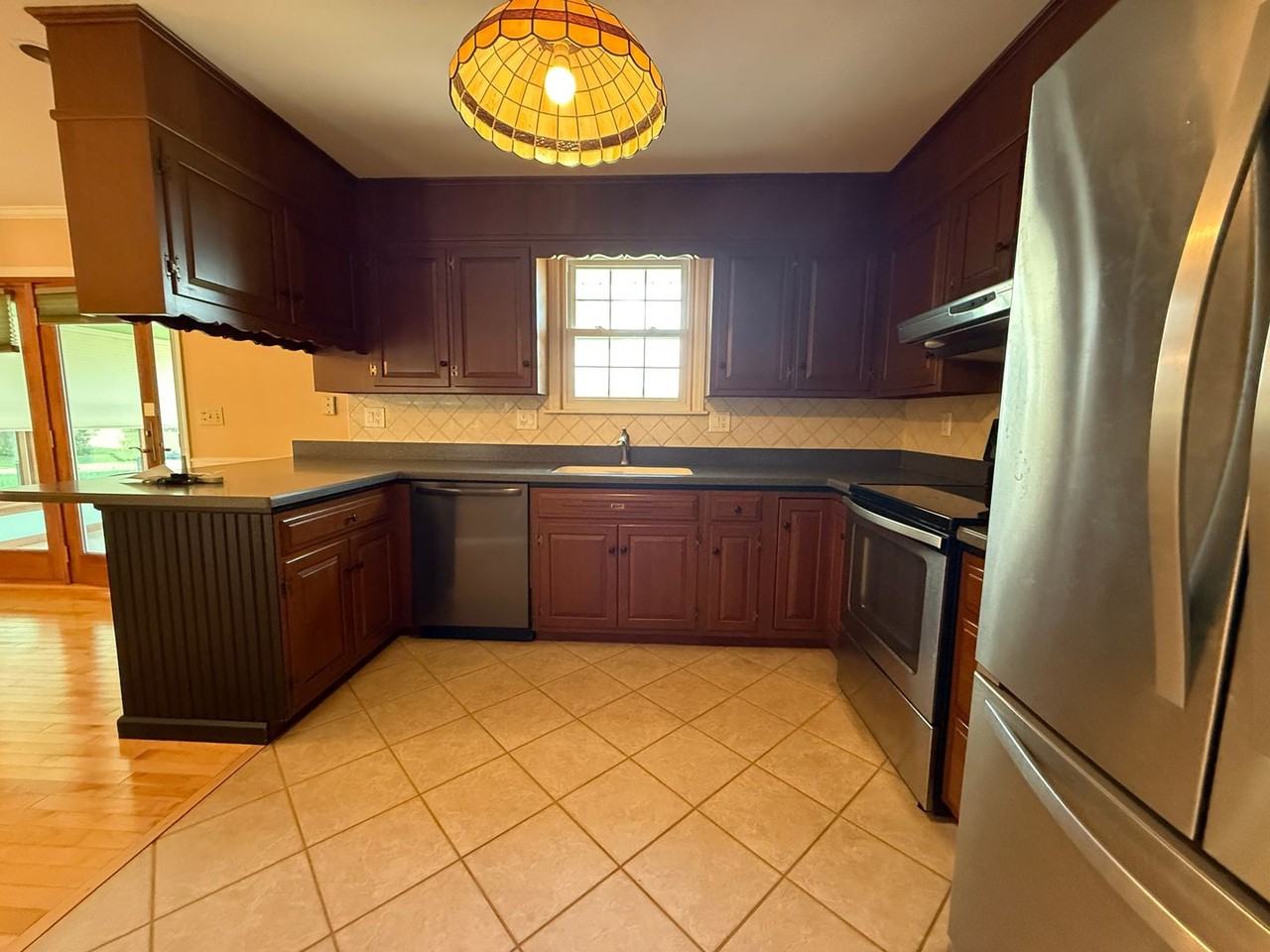 7 Lantern Ave - Photo 6 of 24