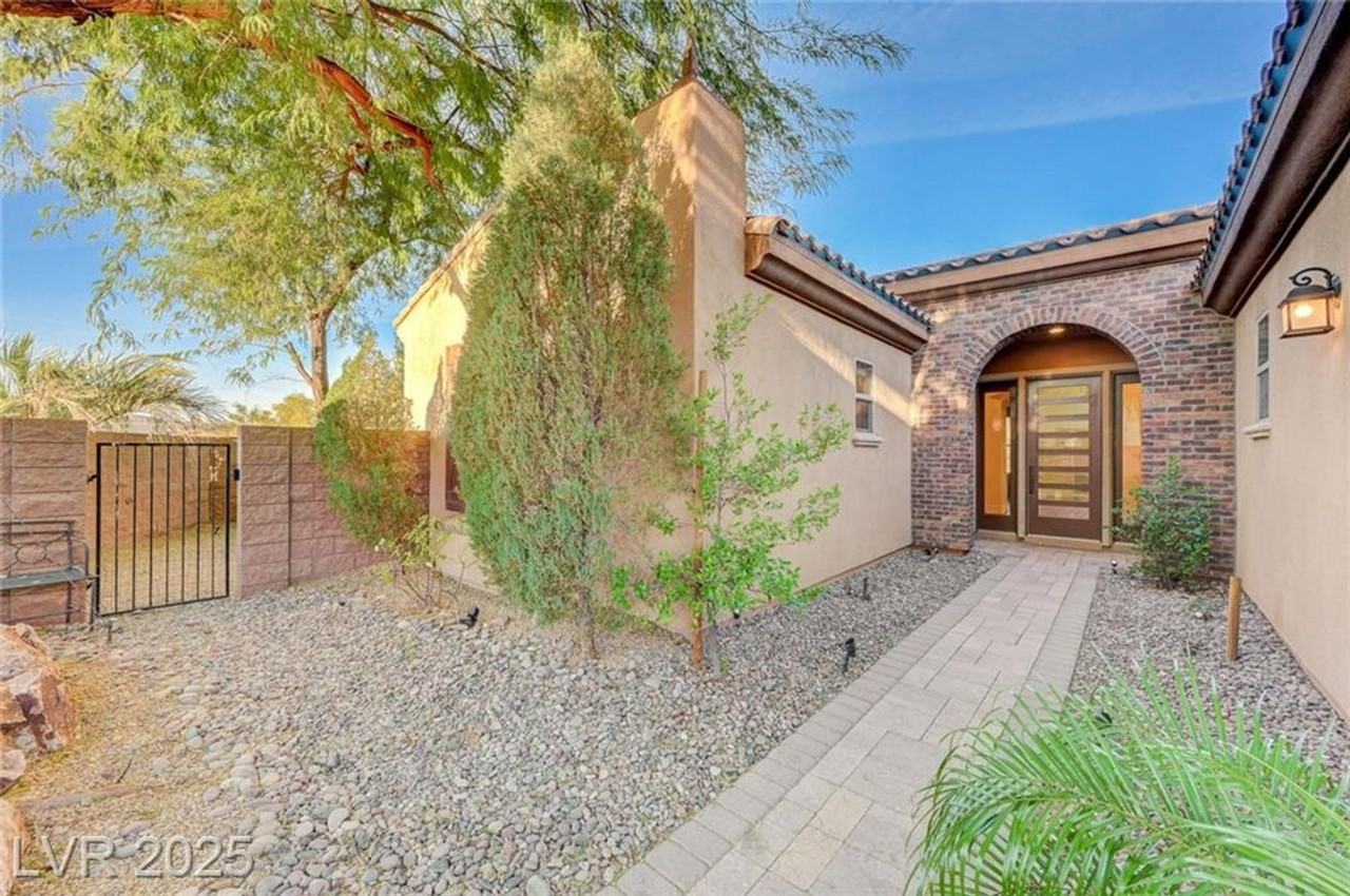 6 Lago Turchino Ct - Photo 4 of 31
