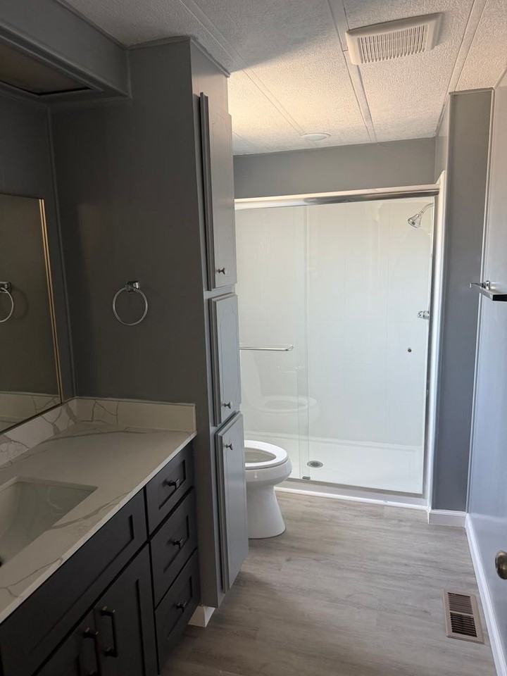 429 Root Rd - Photo 4 of 21