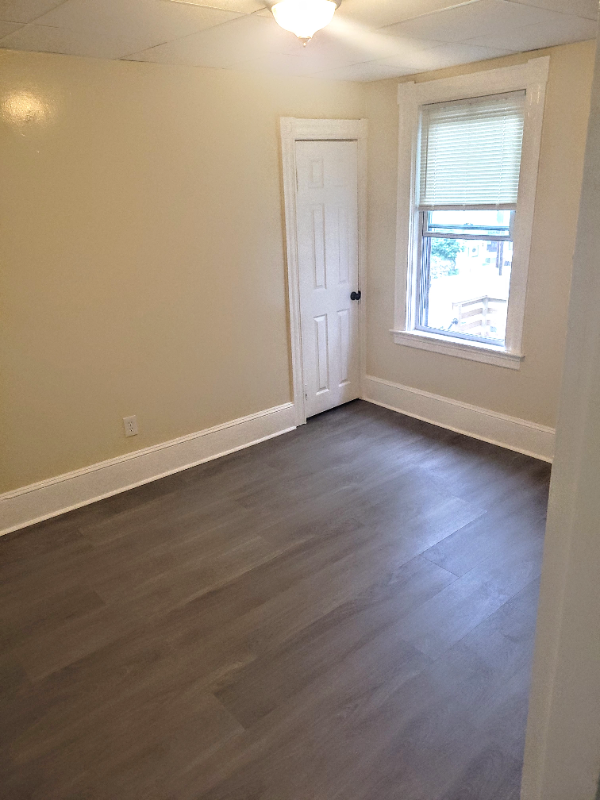509 Elm St #2F - Photo 3 of 8