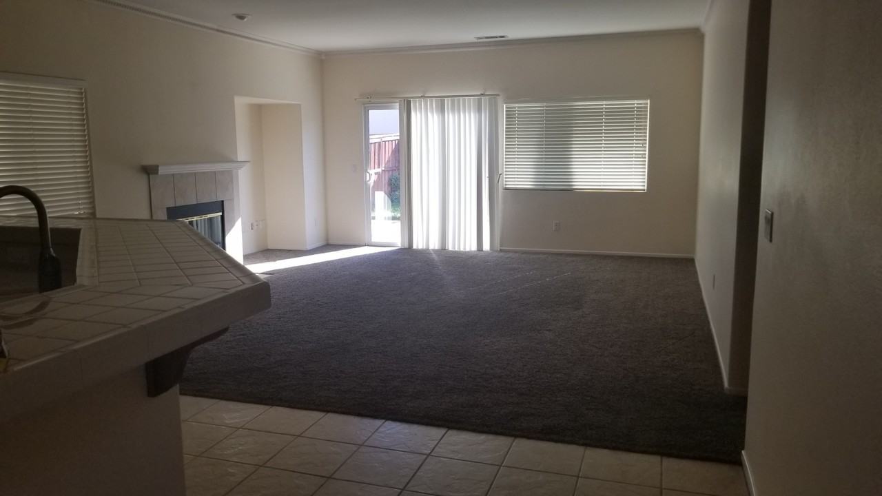 43136 Bellota Ct - Photo 5 of 18