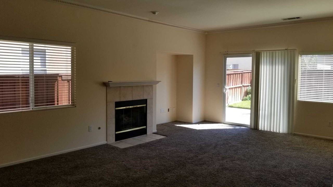 43136 Bellota Ct - Photo 6 of 18