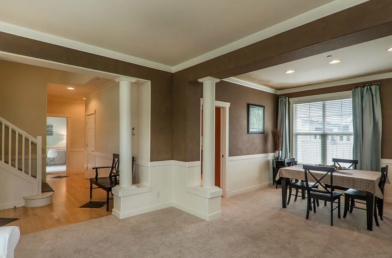 1385 Ne Katsura St - Photo 4 of 22