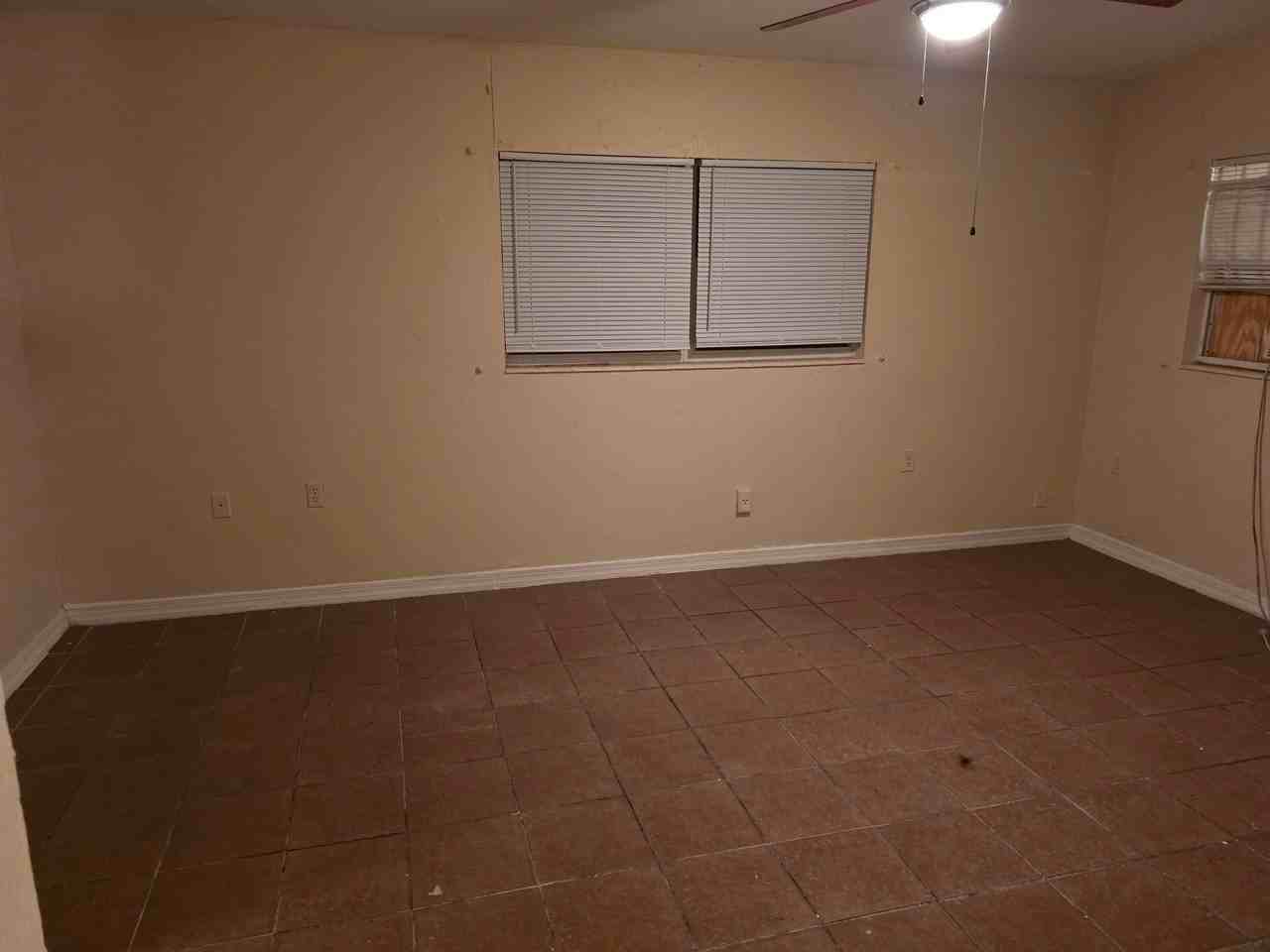 1808 Sammonds Rd - Photo 4 of 7