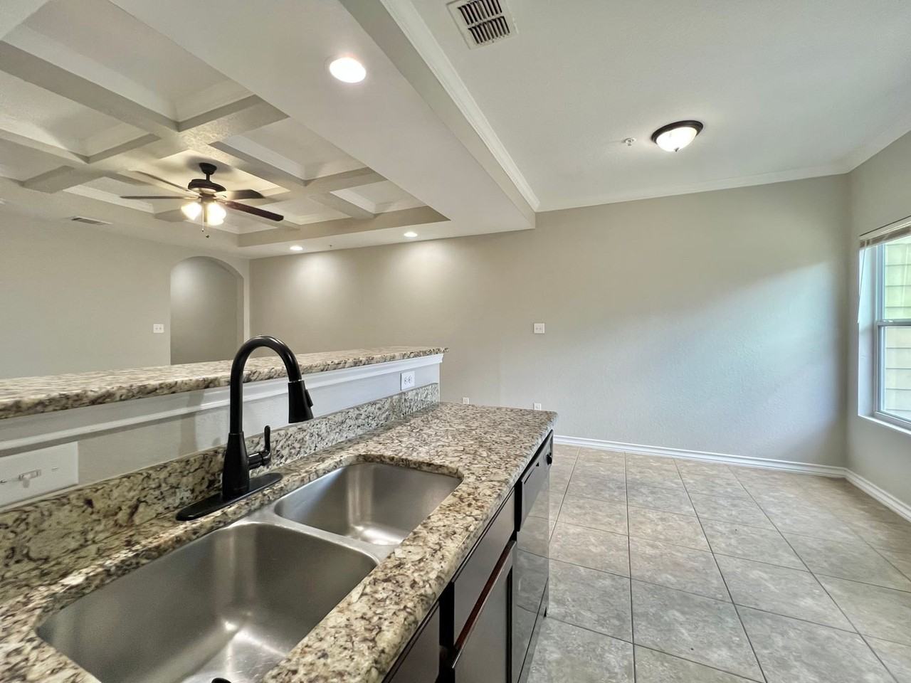 4924 Stowers Blvd - Photo 7 of 17