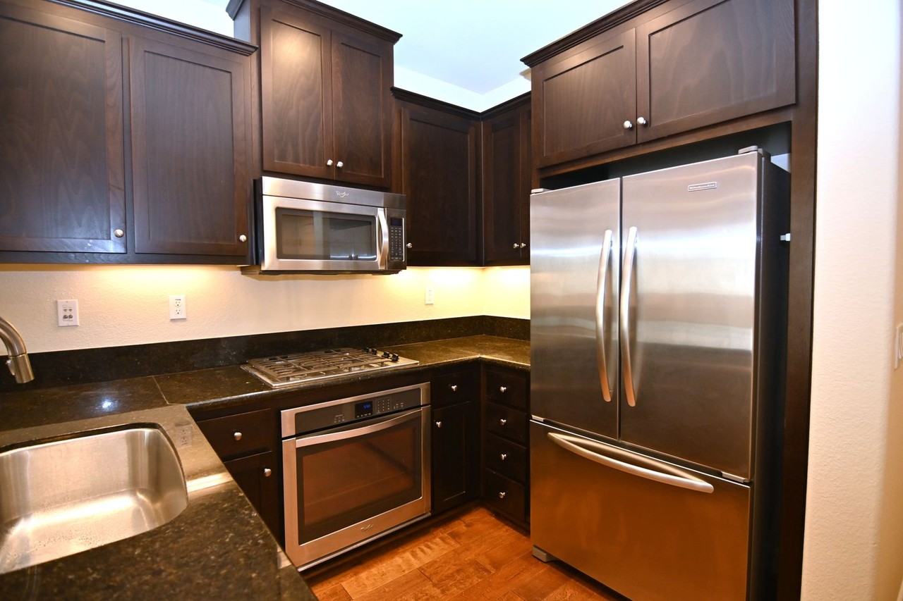 6543 Tralee Village Dr - Photo 3 of 19