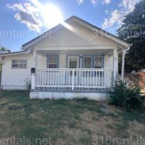 611 N Custer St - Photo 1 of 1