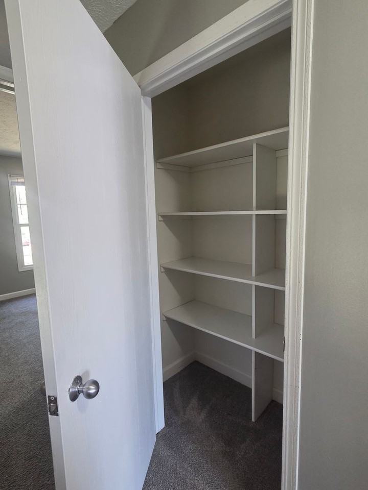 1737 N 23rd St - Photo 7 of 8