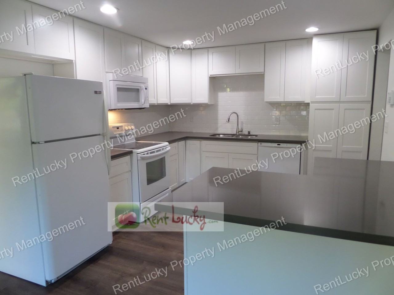 1702 22nd St Ne - Photo 2 of 22