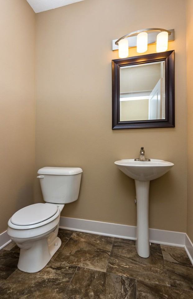 809 Se 15th St - Photo 5 of 13