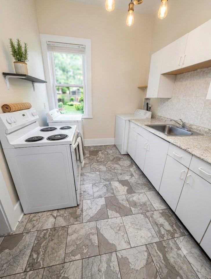 14 Davis St #A - Photo 7 of 7