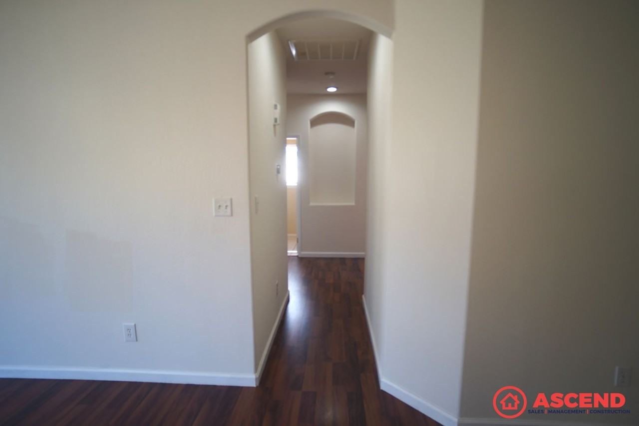 9216 Topico Ct - Photo 6 of 19