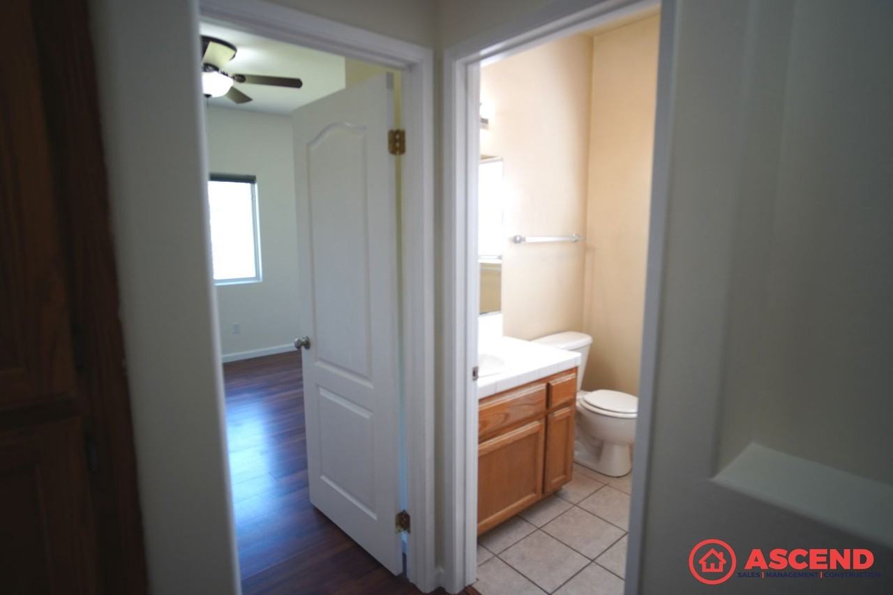 9216 Topico Ct - Photo 7 of 19