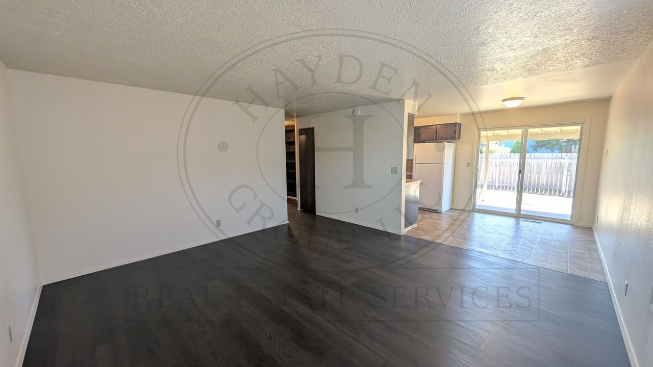 3134 Brittany Dr - Photo 3 of 21