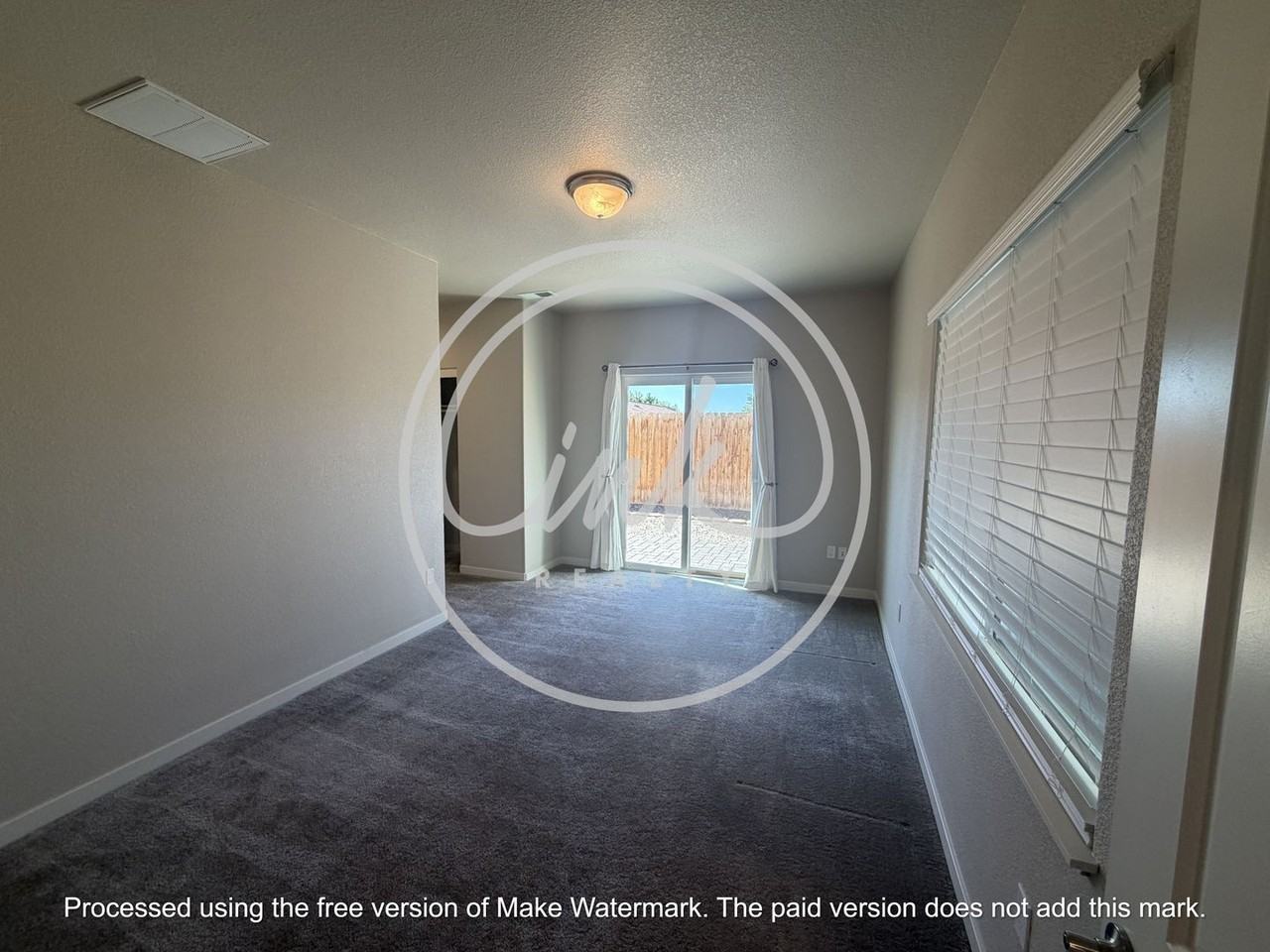 3455 W Garden St - Photo 3 of 18