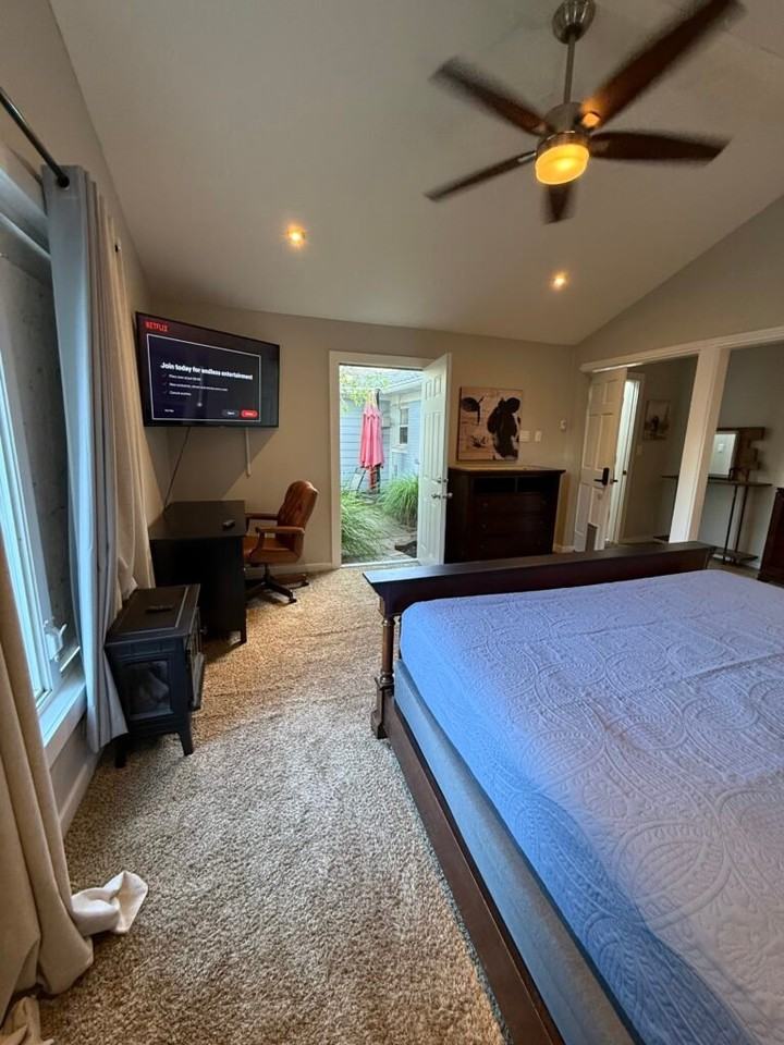 6447 S Franklin Rd - Photo 3 of 20